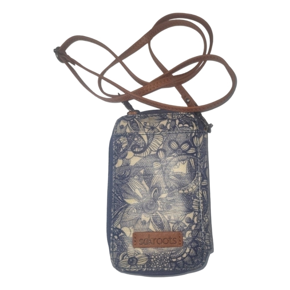Sakroots Artist Circle Nature Smartphone Wallet Wristlet Crossbody